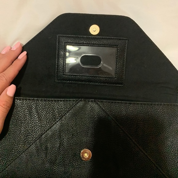 Guess clutch - Picture 2 of 3